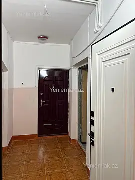 Satılır 3 otaqlı köhnə tikili 84 m²