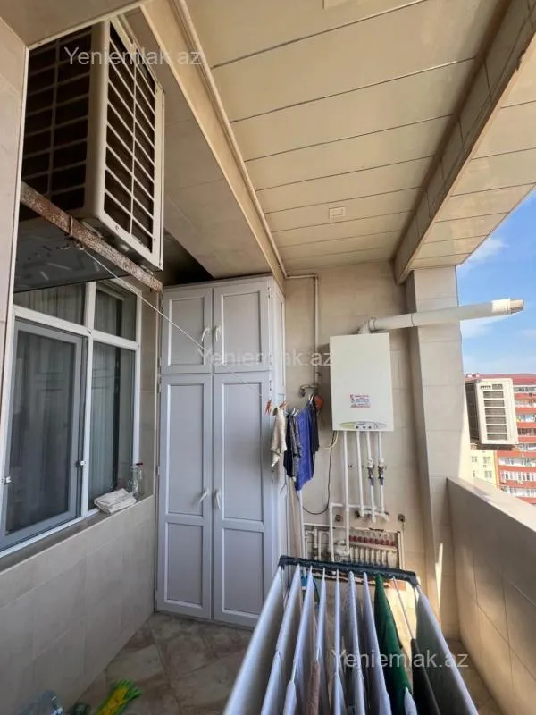 Satılır 3 otaqlı yeni tikili 128 m²