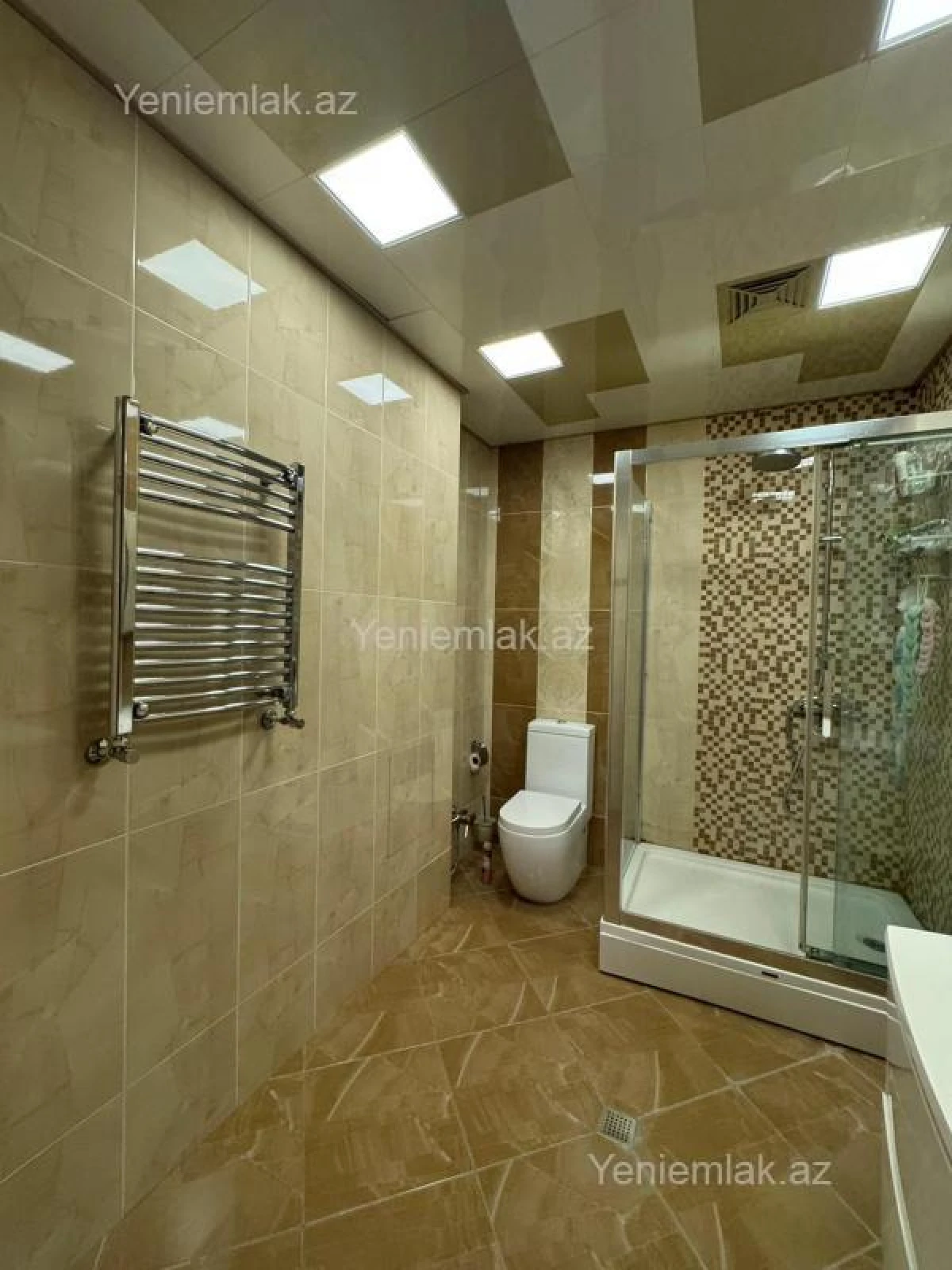 Satılır 3 otaqlı yeni tikili 128 m²