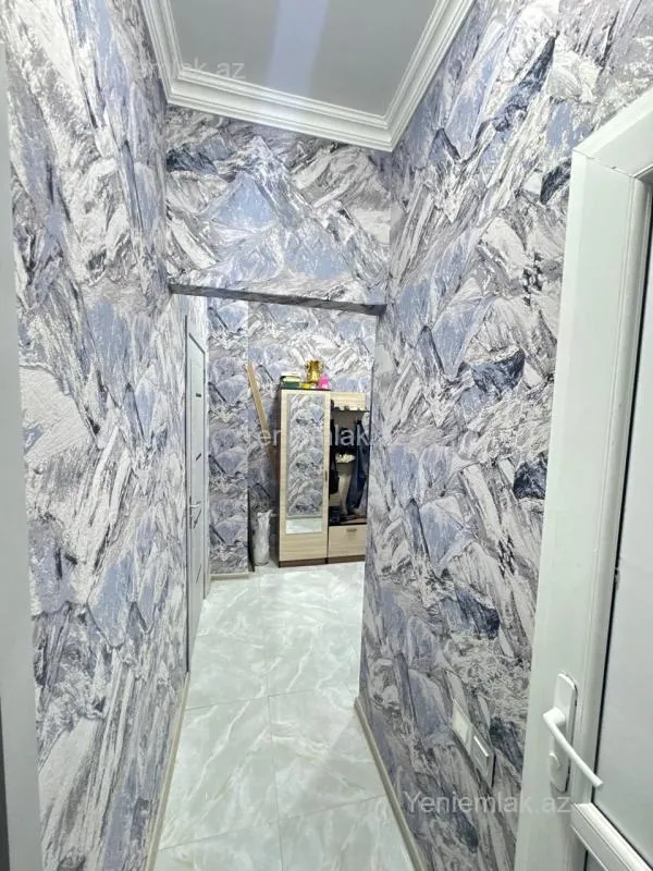 Satılır 2 otaqlı köhnə tikili 62 m²