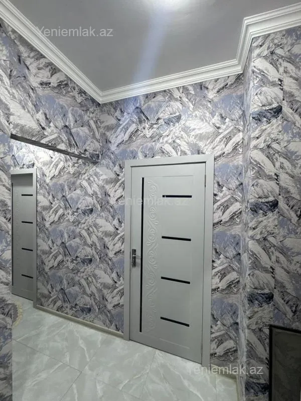 Satılır 2 otaqlı köhnə tikili 62 m²