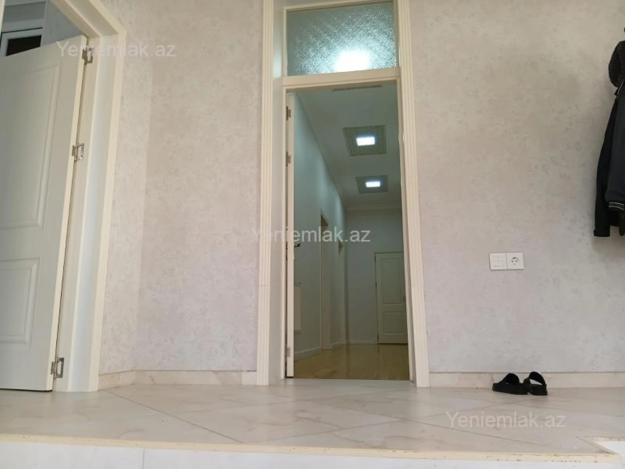 Satılır 7 otaqlı həyət evi 330 m²