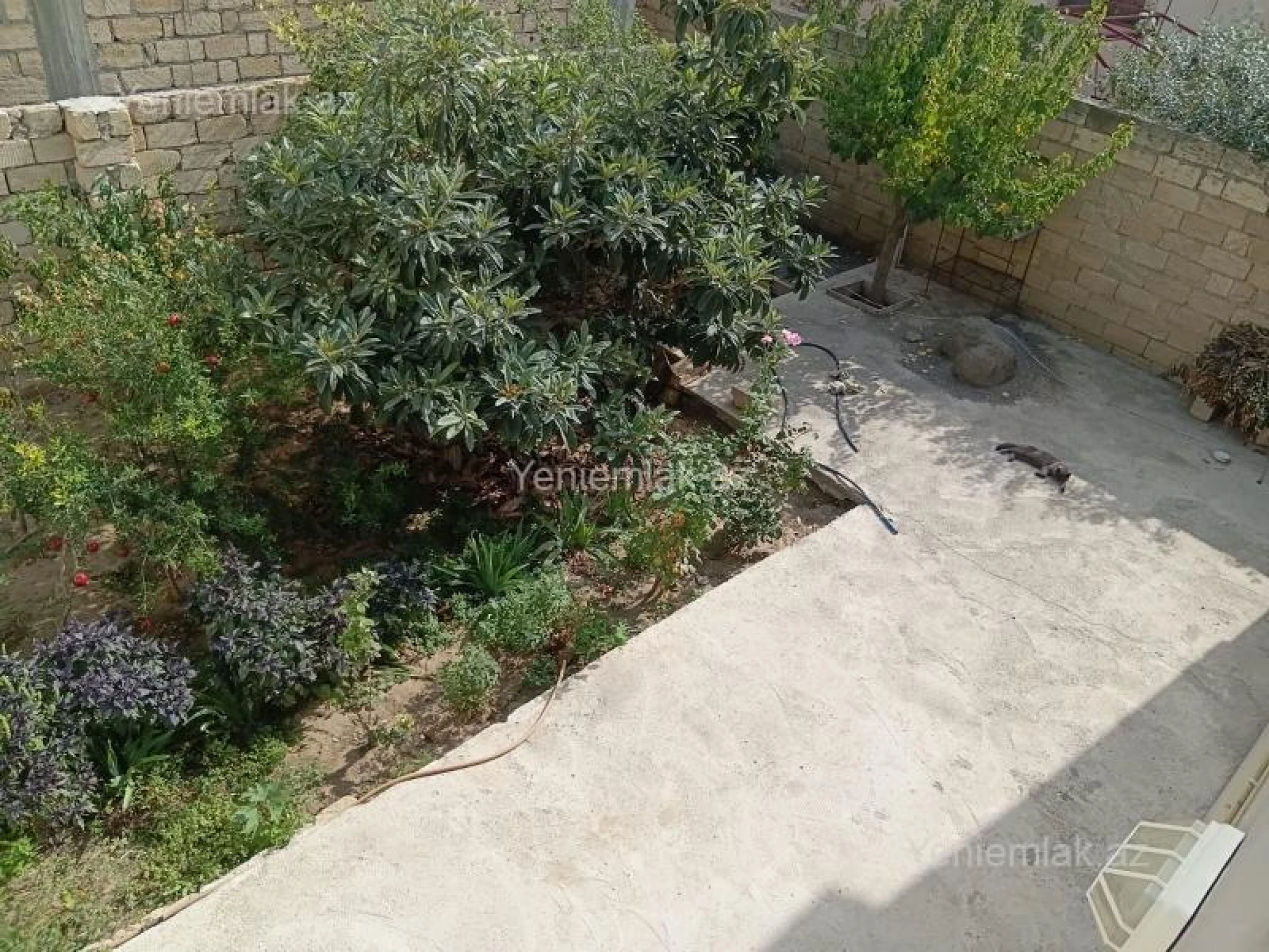 Satılır 7 otaqlı həyət evi 330 m²