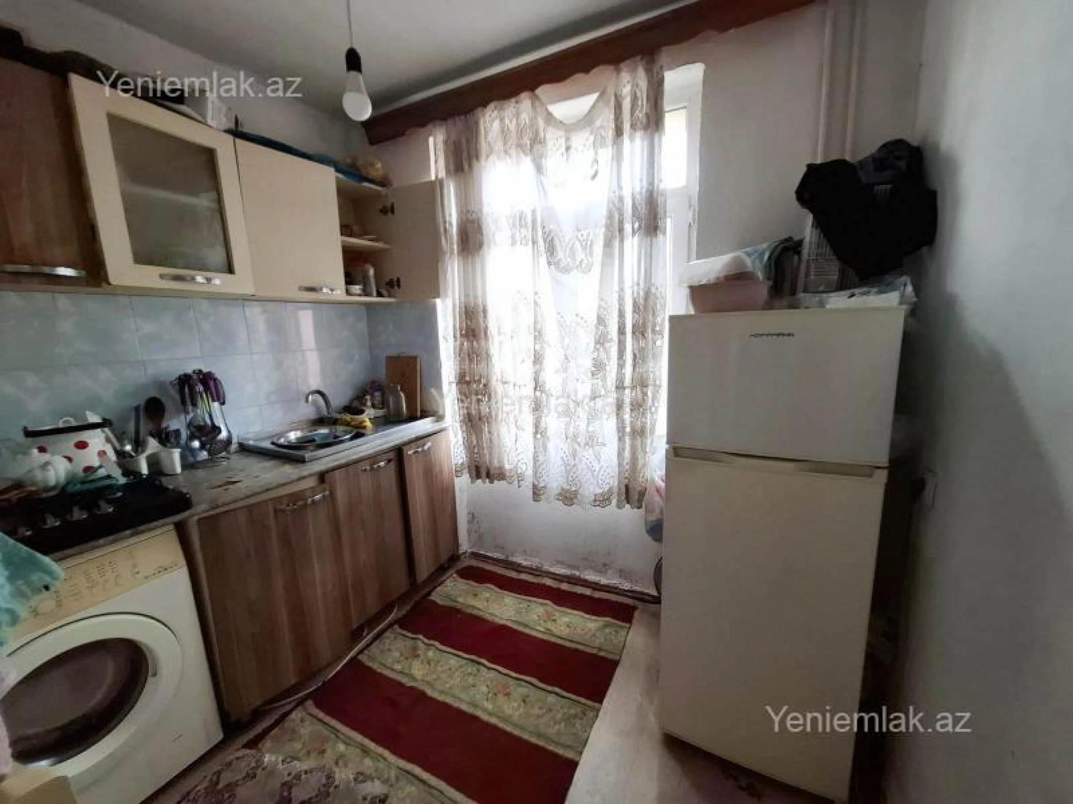 Satılır 1 otaqlı köhnə tikili 32 m²