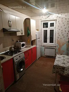 Satılır 3 otaqlı köhnə tikili 65 m² — Sumqayıt, 9-cu mikrorayon 3 otaq 65.00 m²