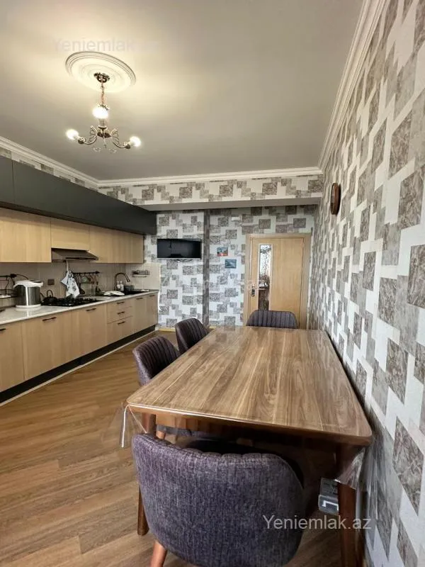 Satılır 2 otaqlı yeni tikili 104 m²