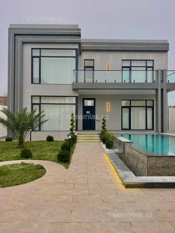 Satılır 5 otaqlı həyət evi 280 m²