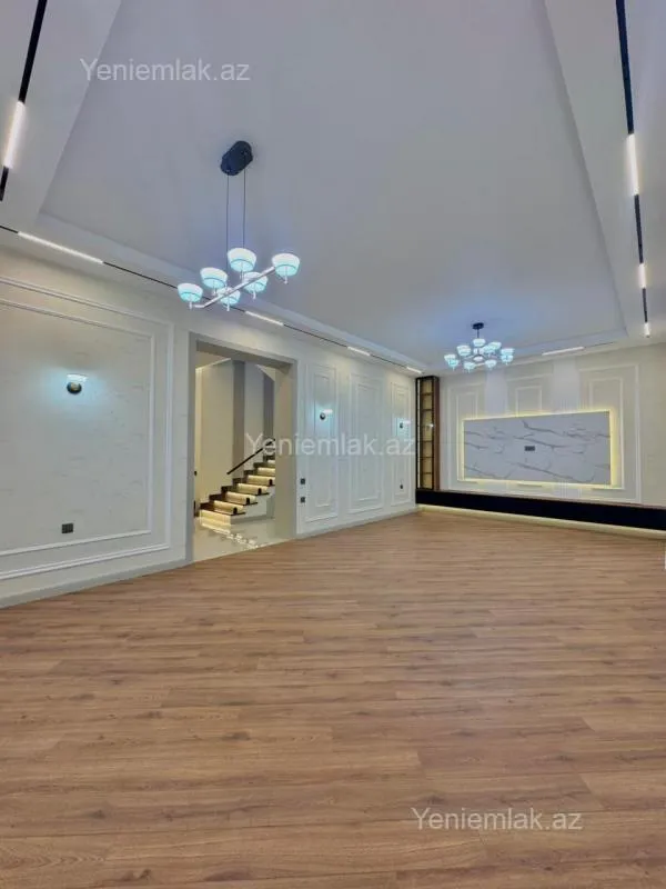 Satılır 5 otaqlı həyət evi 280 m²