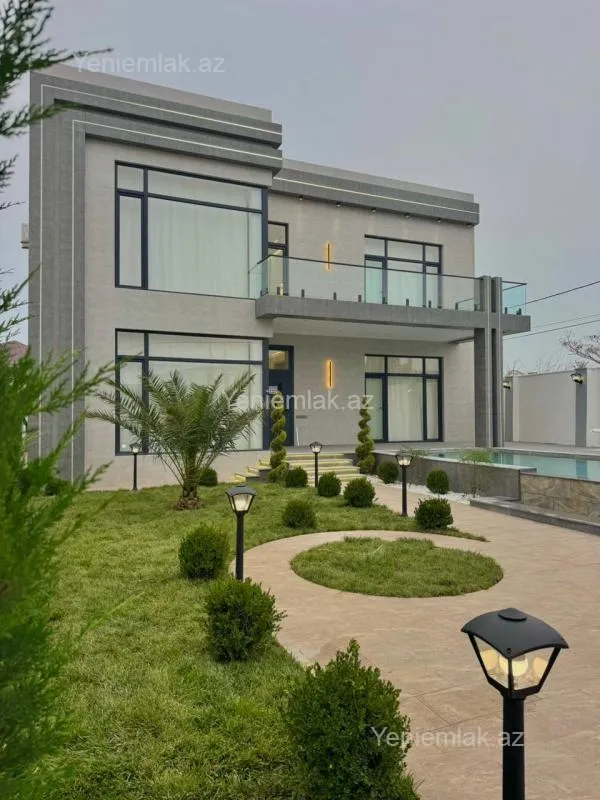 Satılır 5 otaqlı həyət evi 280 m²