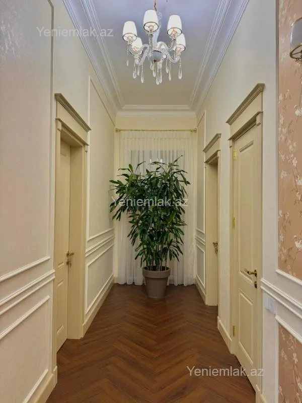 Satılır 4 otaqlı həyət evi 150 m²