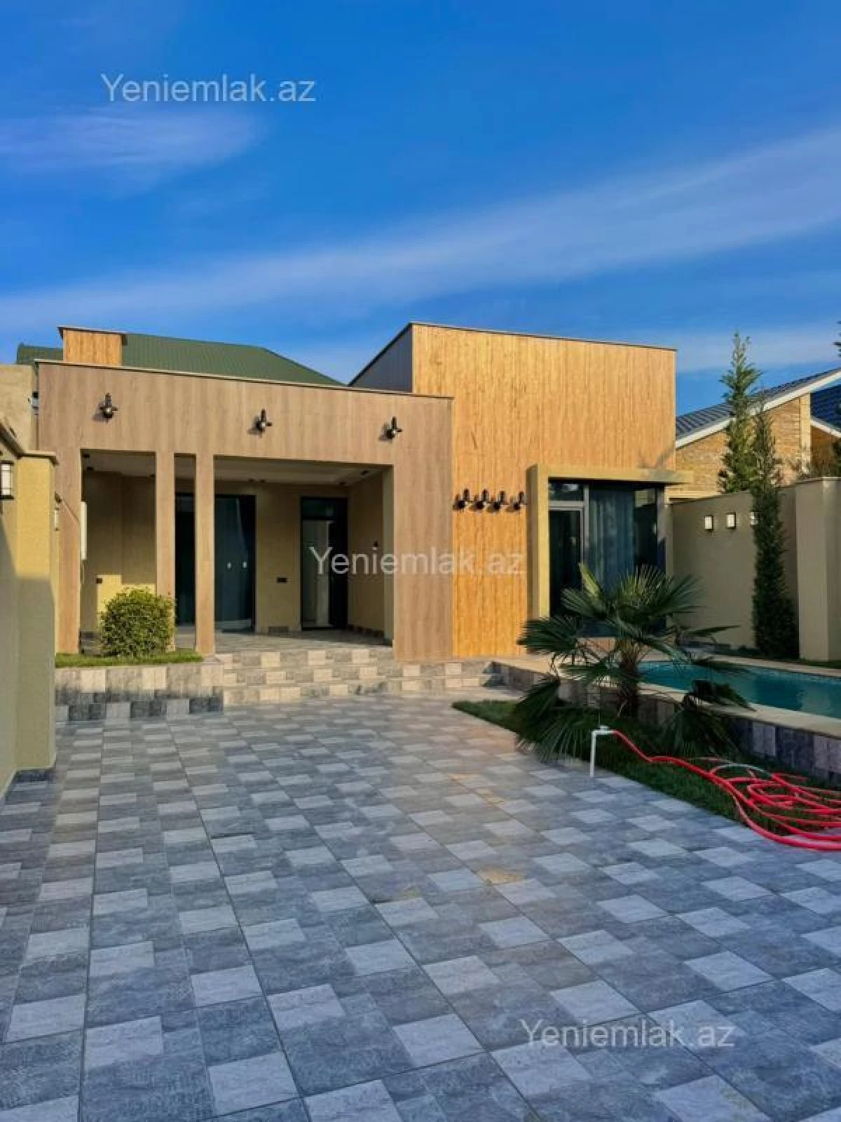 Satılır 4 otaqlı həyət evi 150 m²