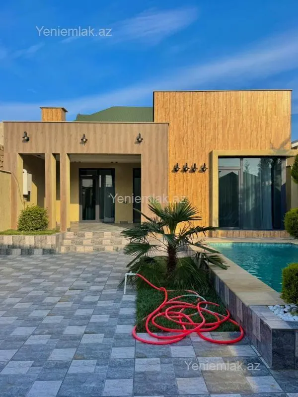 Satılır 4 otaqlı həyət evi 150 m²