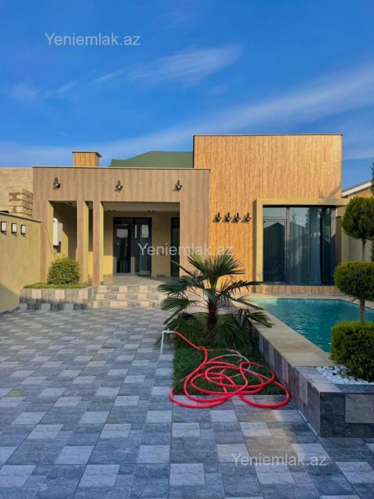 Satılır 4 otaqlı həyət evi 150 m²