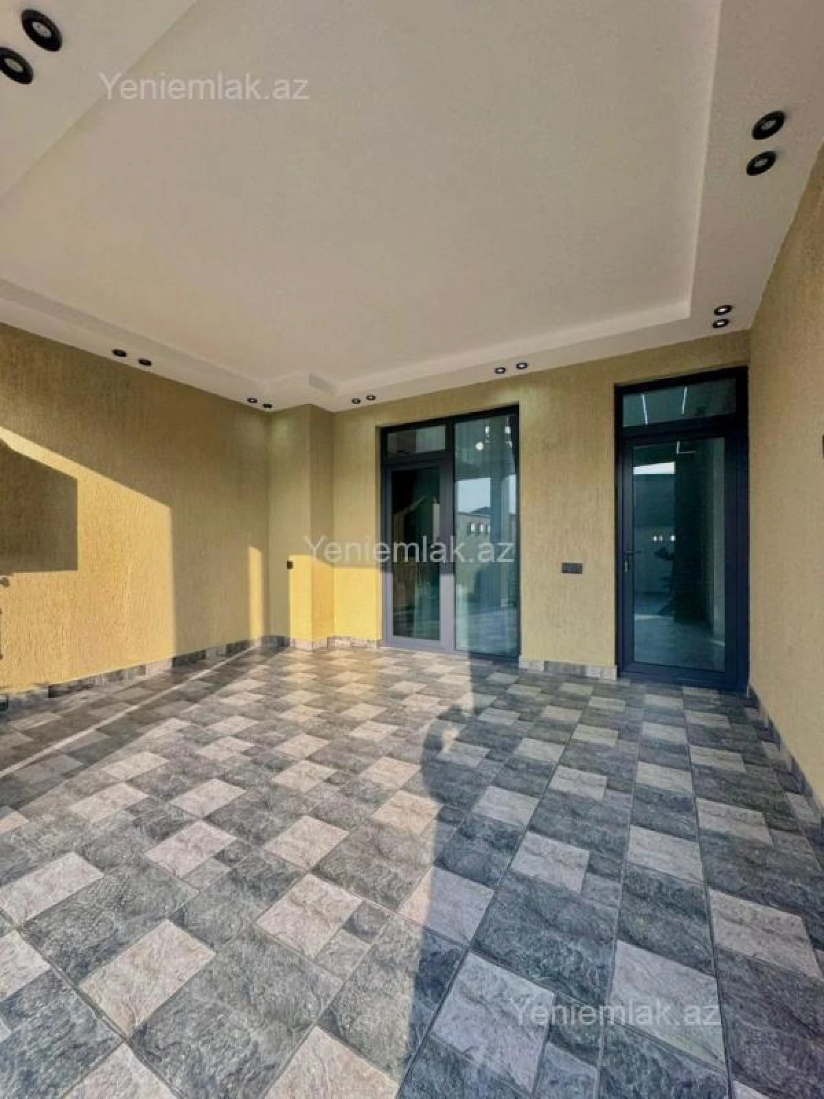 Satılır 4 otaqlı həyət evi 150 m²