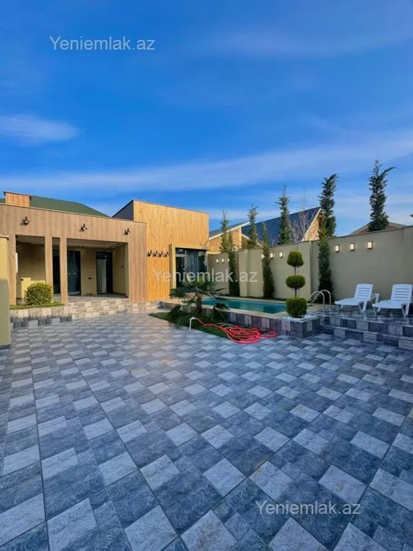 Satılır 4 otaqlı həyət evi 150 m²