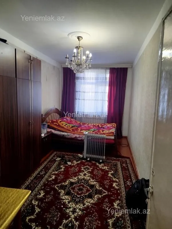 Satılır 3 otaqlı köhnə tikili 64 m²