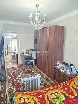 Satılır 3 otaqlı köhnə tikili 64 m²