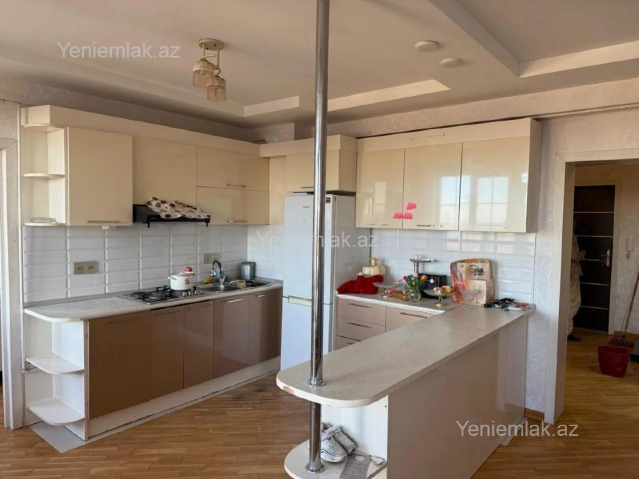 Satılır 3 otaqlı yeni tikili 91 m²