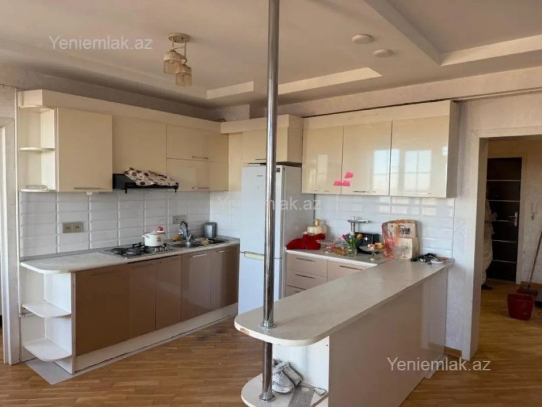 Satılır 3 otaqlı yeni tikili 91 m²