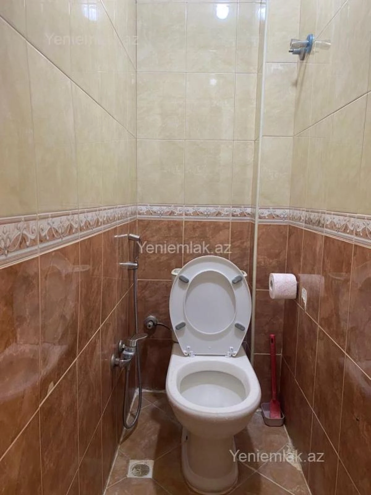 Satılır 3 otaqlı köhnə tikili 90 m²