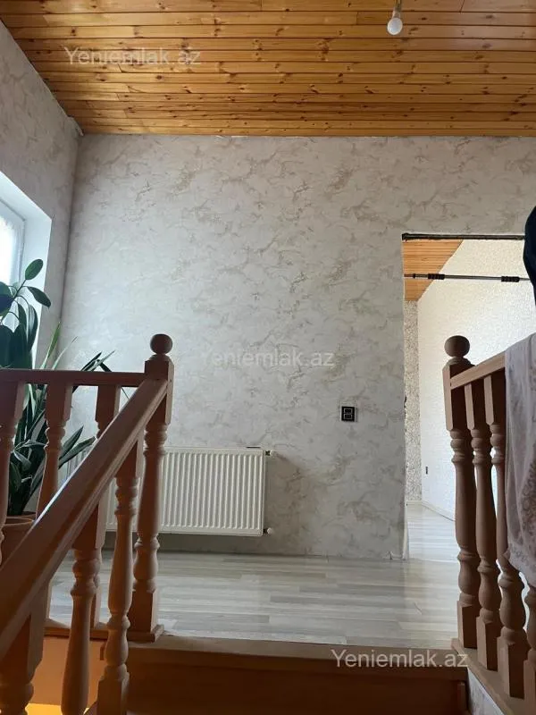 Satılır 4 otaqlı həyət evi 150 m²