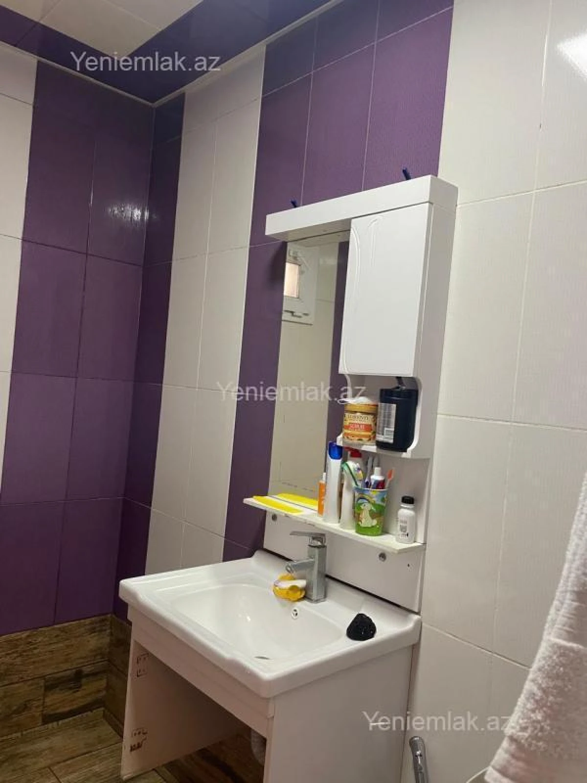 Satılır 4 otaqlı həyət evi 150 m²