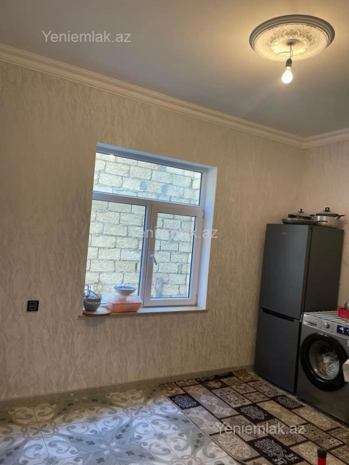 Satılır 4 otaqlı həyət evi 150 m²