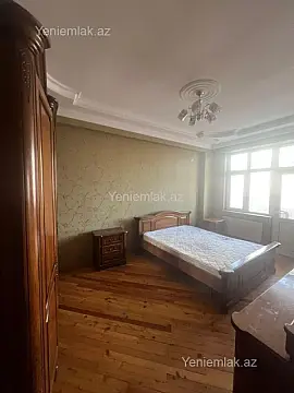 Satılır 3 otaqlı yeni tikili 125 m²