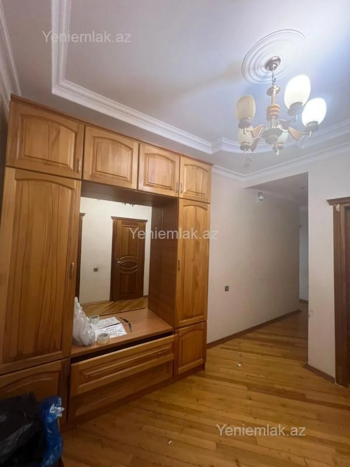 Satılır 3 otaqlı yeni tikili 125 m²