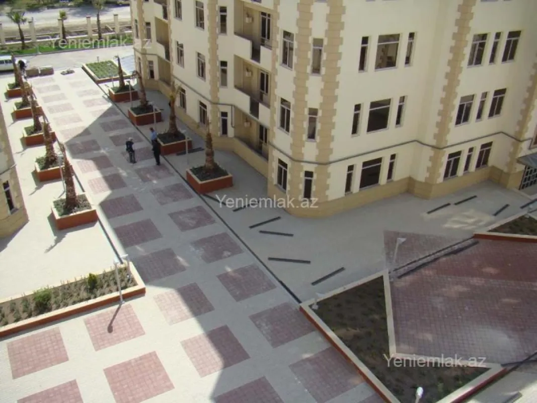 Satılır 5 otaqlı yeni tikili 225 m²