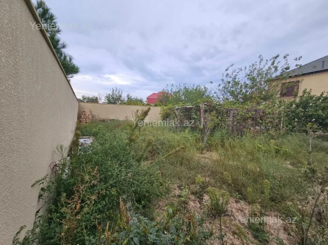 Satılır 4 otaqlı həyət evi 150 m²