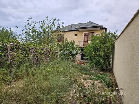 Satılır 4 otaqlı həyət evi 150 m²