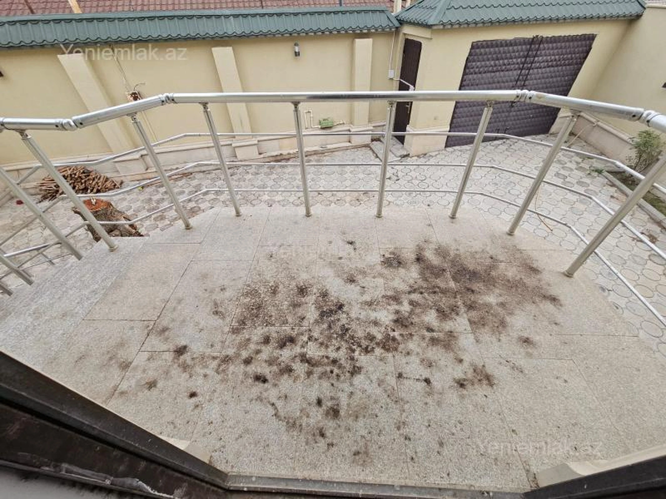 Satılır 4 otaqlı həyət evi 150 m²