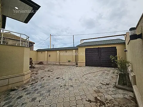 Satılır 4 otaqlı həyət evi 150 m²