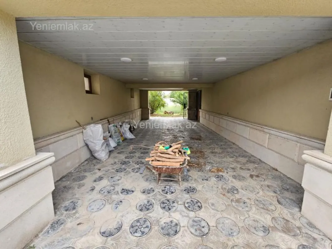 Satılır 4 otaqlı həyət evi 150 m²