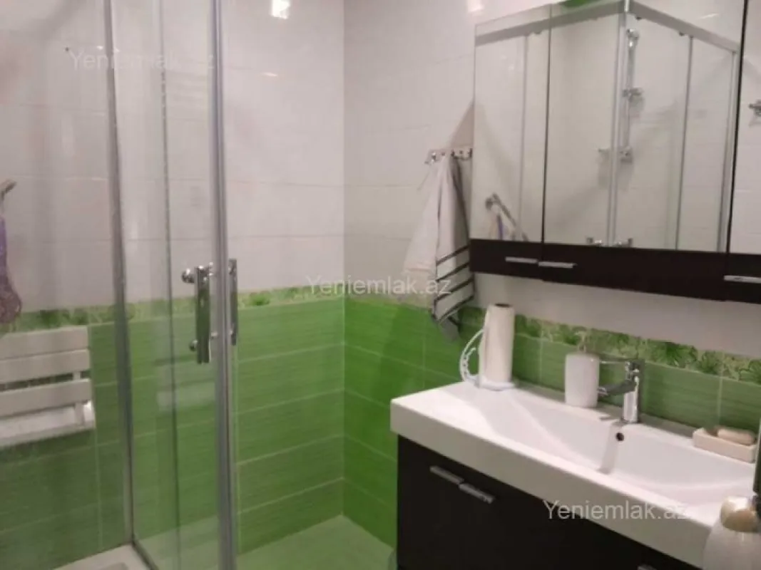 Satılır 3 otaqlı yeni tikili 95 m²