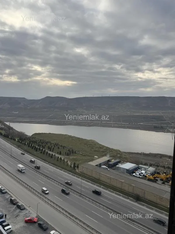 Satılır 2 otaqlı yeni tikili 77 m²