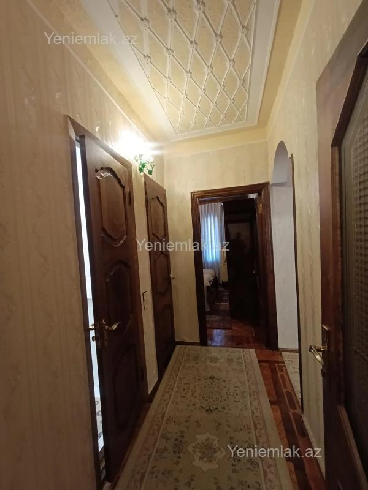 Satılır 5 otaqlı köhnə tikili 110 m²