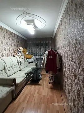 Satılır 2 otaqlı köhnə tikili 85 m²