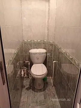 Satılır 2 otaqlı köhnə tikili 54 m²