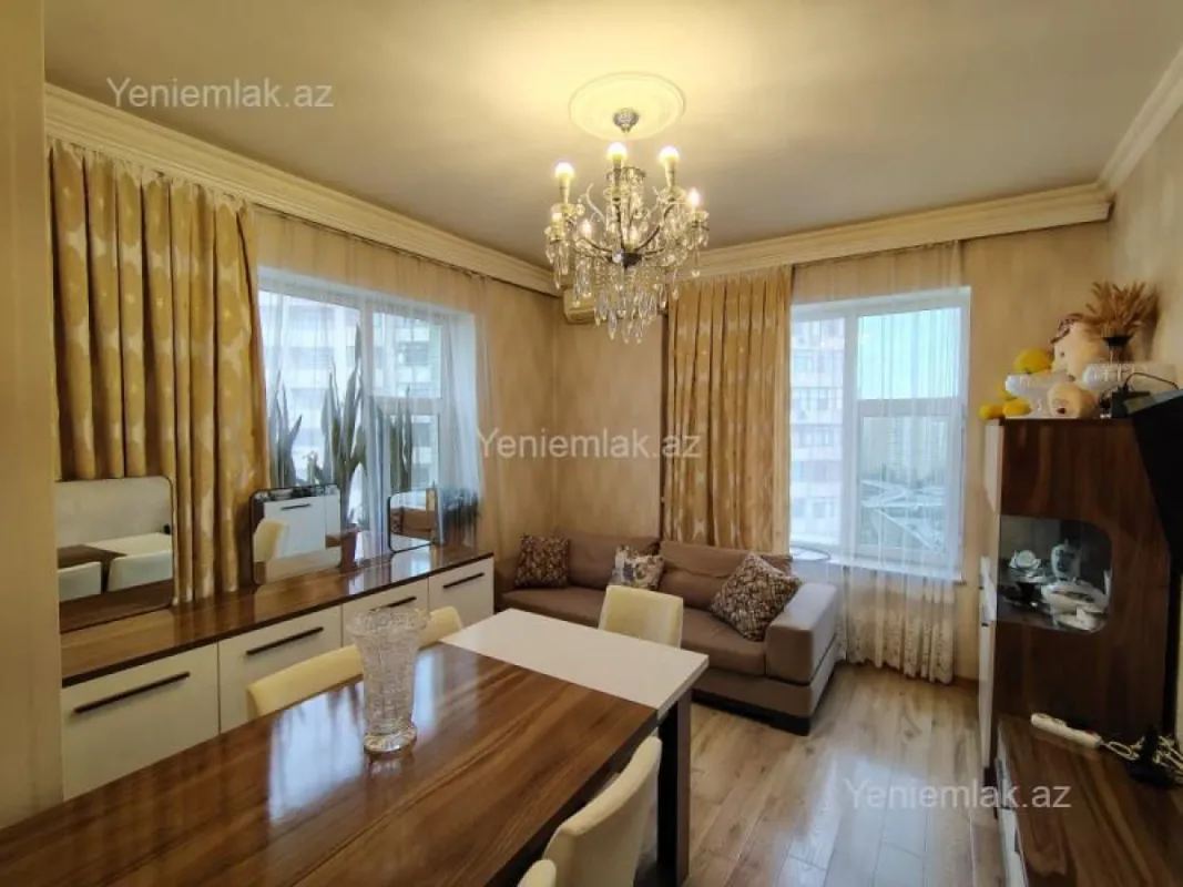 Satılır 3 otaqlı yeni tikili 70 m²