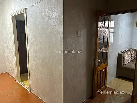 Satılır 2 otaqlı köhnə tikili 54 m²