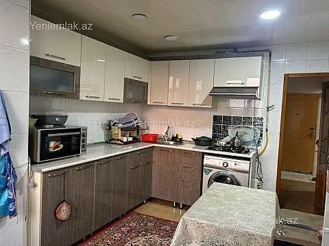 Satılır 2 otaqlı köhnə tikili 54 m²