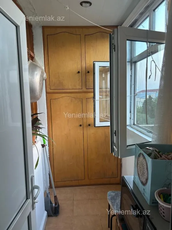 Satılır 2 otaqlı köhnə tikili 54 m²