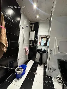 Satılır 3 otaqlı köhnə tikili 82 m²
