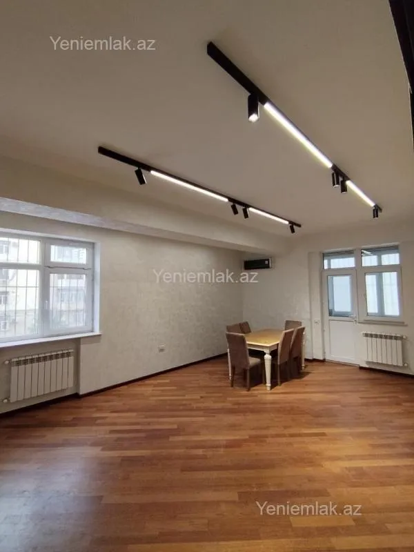 Satılır 4 otaqlı yeni tikili 129 m²