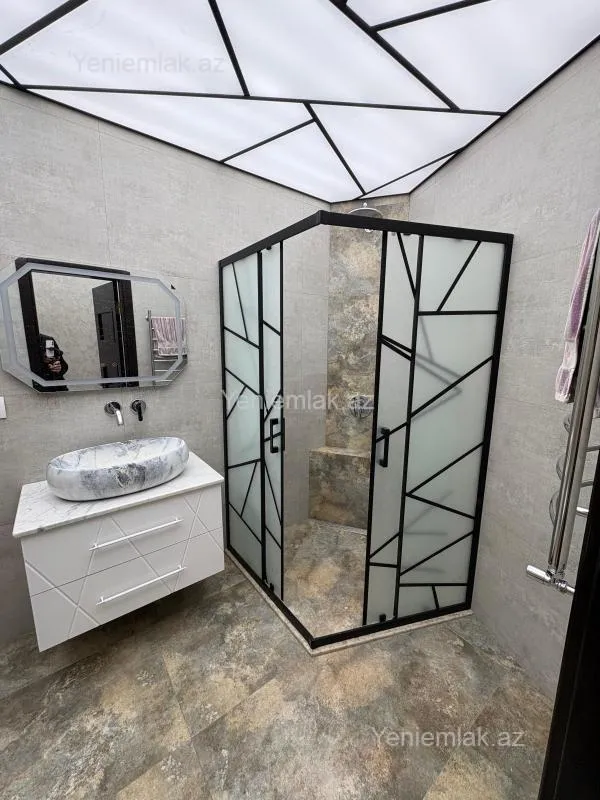 Satılır 4 otaqlı yeni tikili 129 m²