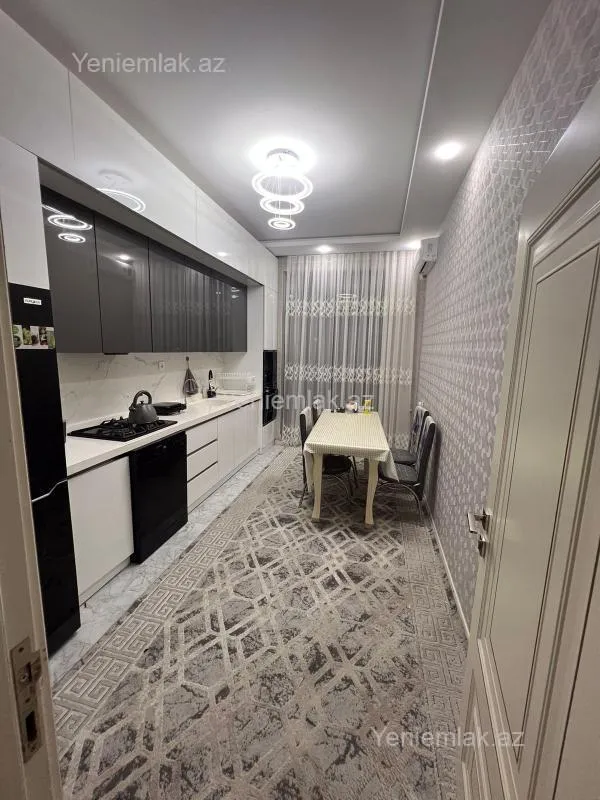 Satılır 3 otaqlı yeni tikili 101 m²