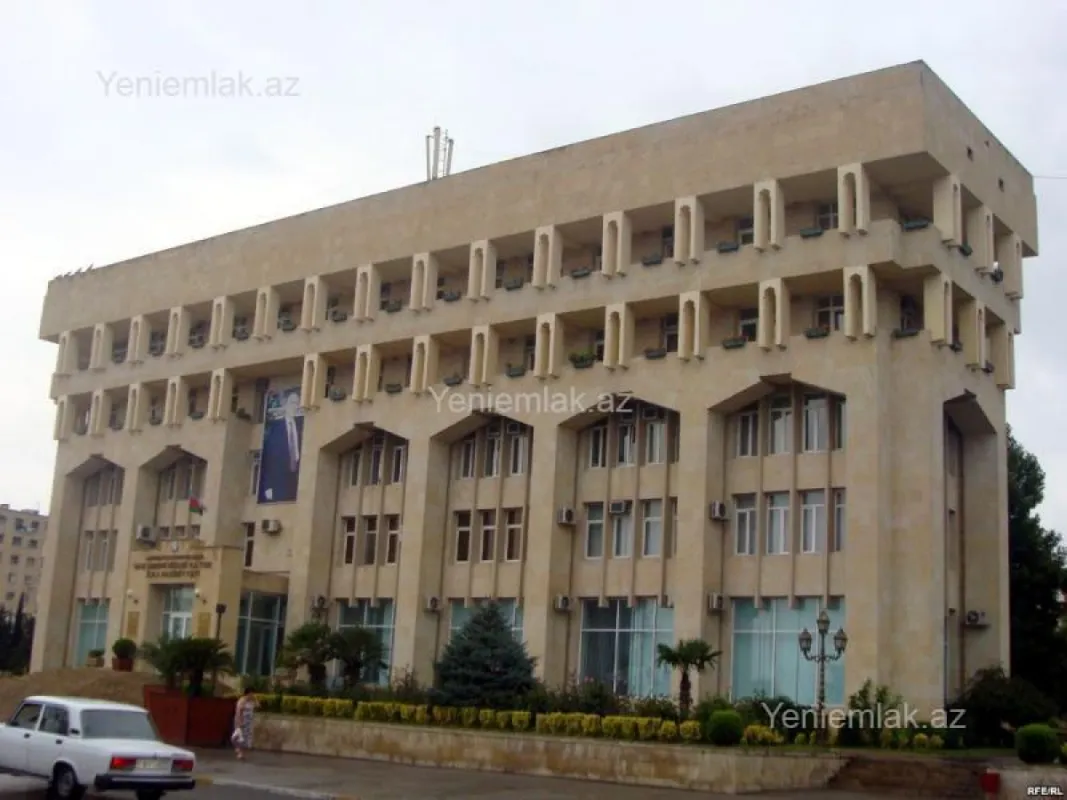 Satılır 1 otaqlı obyekt 35 m²