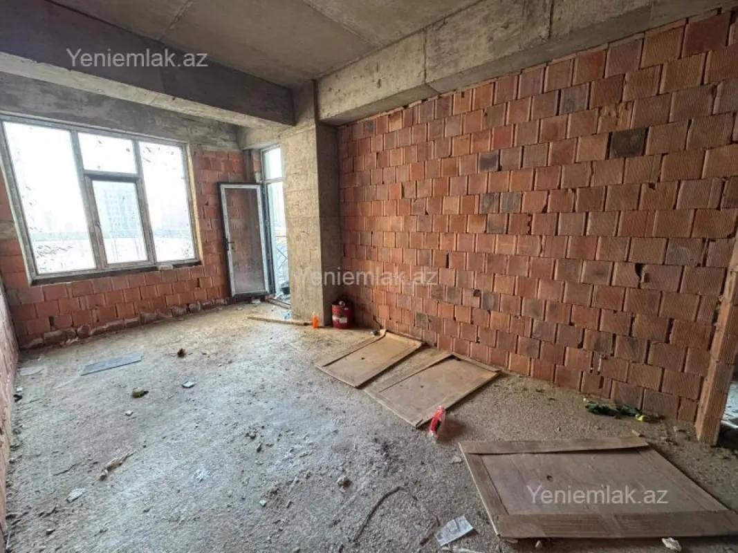 Satılır 3 otaqlı yeni tikili 112 m²